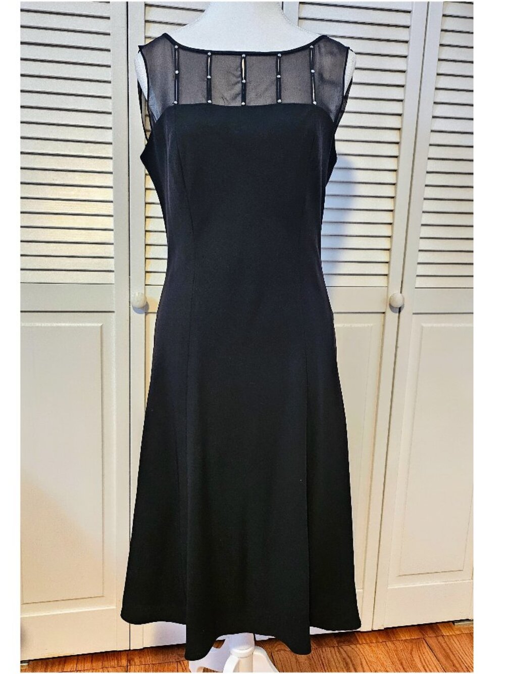 Vintage Evan Picone Sleeveless Midi Cocktail Dress